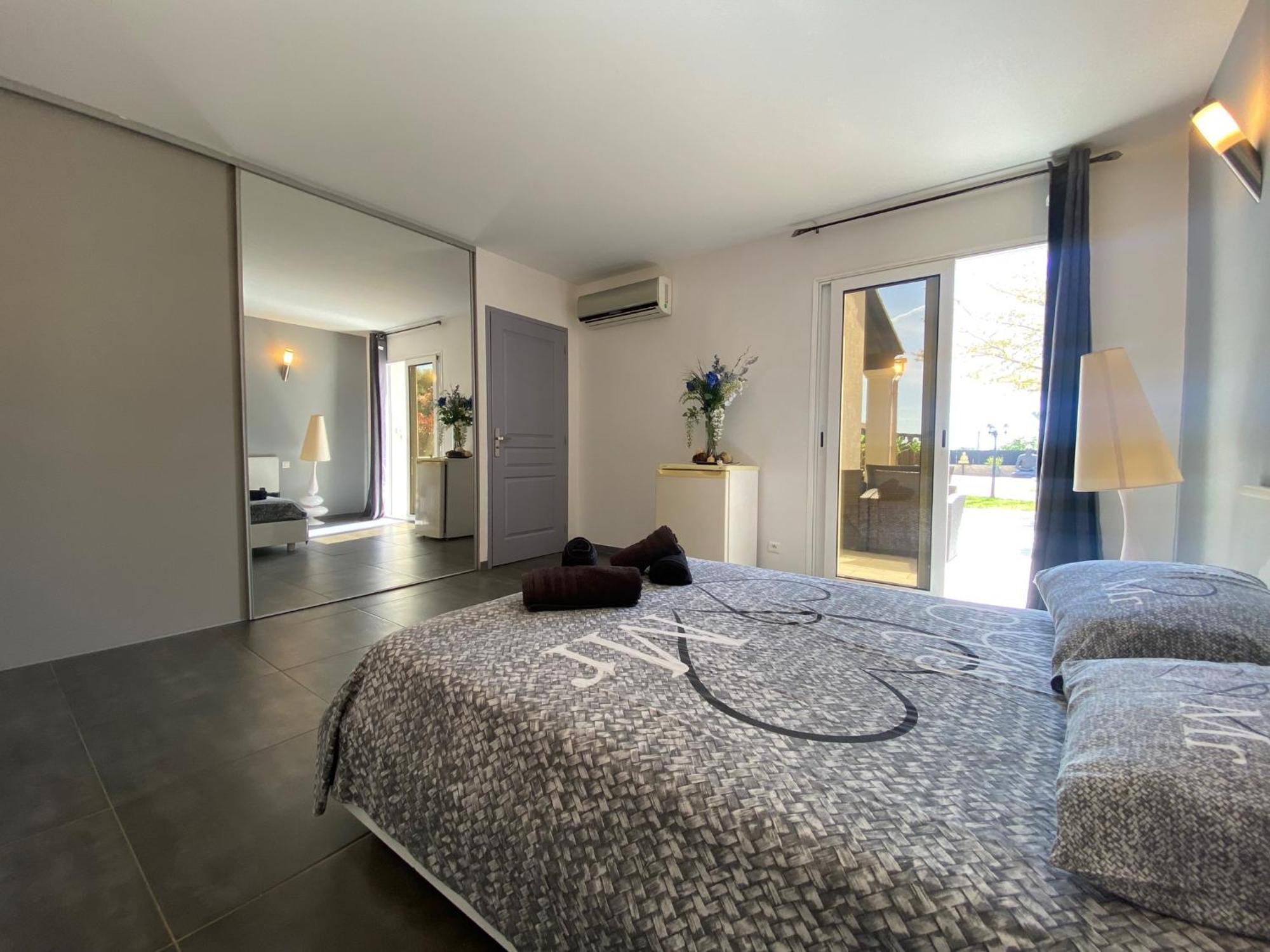 Chambres Du Gozzi Afa Экстерьер фото